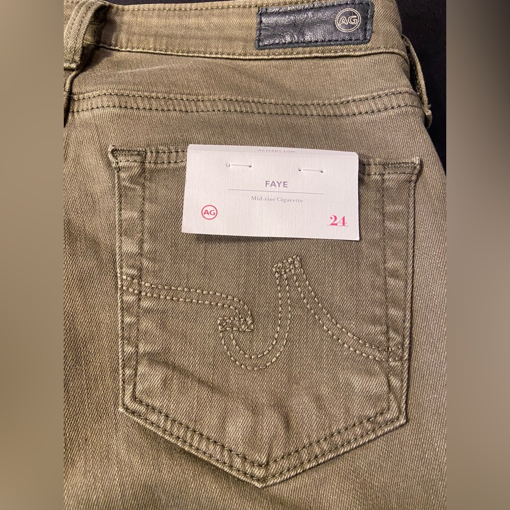 AG ~ FAYE ~ Mid Rise ~ Jeans ~ Olive Green Sz 24R ~ NWT ~ Measurements in Desc.👖 - Picture 4 of 8